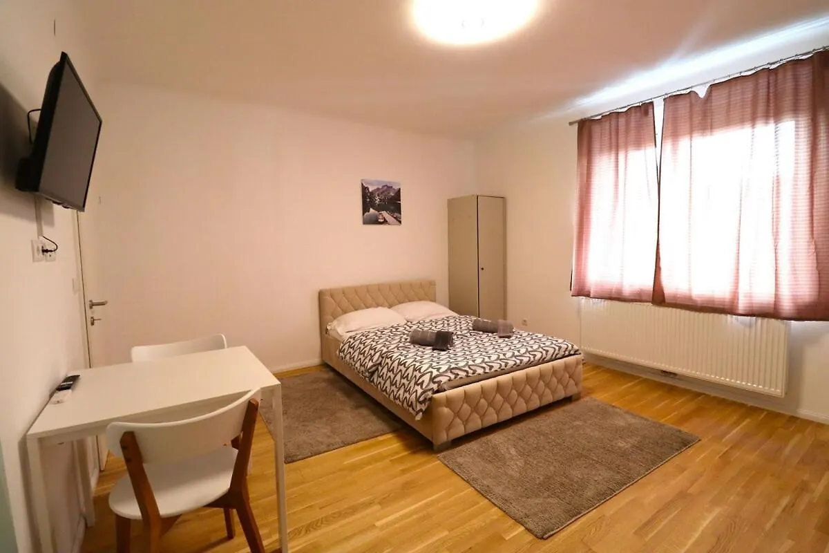 Diamond Home Apartments Vienna Austria